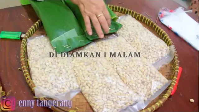 Youtuber Kuliner Bagikan Cara Mudah dan Praktis Membuat Tempe di Rumah