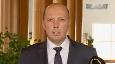 Trump mengatakan AS harus mengadopsi sistem imigrasi yang digunakan oleh Australia.