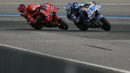 Di Sirkuit Internasional Buriram, Thailand, Marc Marquez sukses meraup poin maksimal pada seri pembuka MotoGP 2025. (Lillian SUWANRUMPHA/AFP)