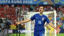 Ekspresi striker Kroasia, Nikola Kalinic, setelah mencetak gol balasan ke gawang Spanyol pada laga Grup D Piala Eropa 2016 di Stade Mahmut-Atlantique, Bordeaux, Rabu (22/6/2016) dini hari WIB. (AFP/Nicolas Tucat)
