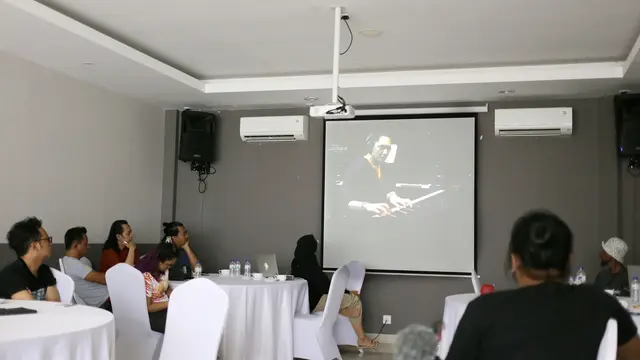 Para musisi muda Papua dalam karya musik dan berbagi inspirasi seni budaya Papua selama dua hari, 13-14 Juli di Suni Garden Lake Hotel & Resort Sentani, Jayapura.