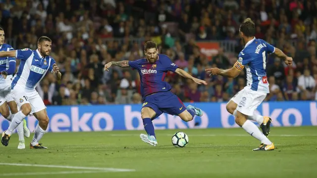 Striker Barcelona Lionel Messi saat melawan Espanyol (Twitter Barcelona)
