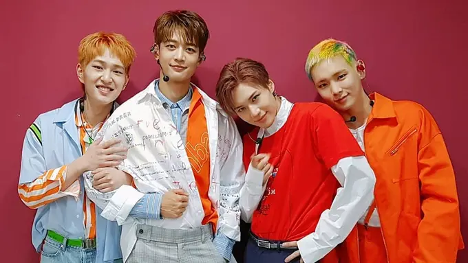 [Bintang] 10 Tahun Bersama, Begini Kedekatan Para Personel SHINee