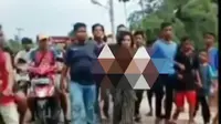 Terciduk Berbuat Mesum, Seorang Wanita Diarak Setengah Bugil di Pasaman