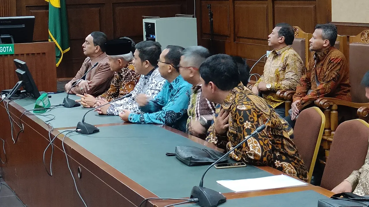 Sidang Perdana Gugatan Panji Gumilang kepada Wakil Ketua Majelis Ulama Indonesia (MUI), Anwar Abbas dan pihak MUI.