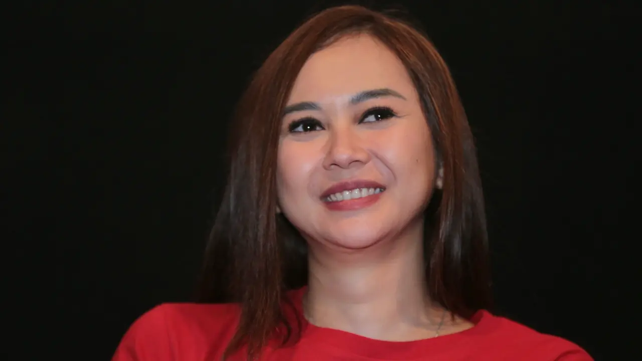 [Bintang] Aura Kasih
