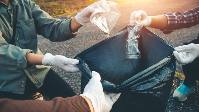 Mengajak Siswa Sekolah Dasar Mengelola Sampah Plastik Sejak Dini #BijakPlastikSejakDini