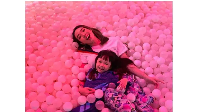 7 Potret Manis Gisel dan Gempita dalam Berbagai Momen, Sering Bikin Gemas Netizen