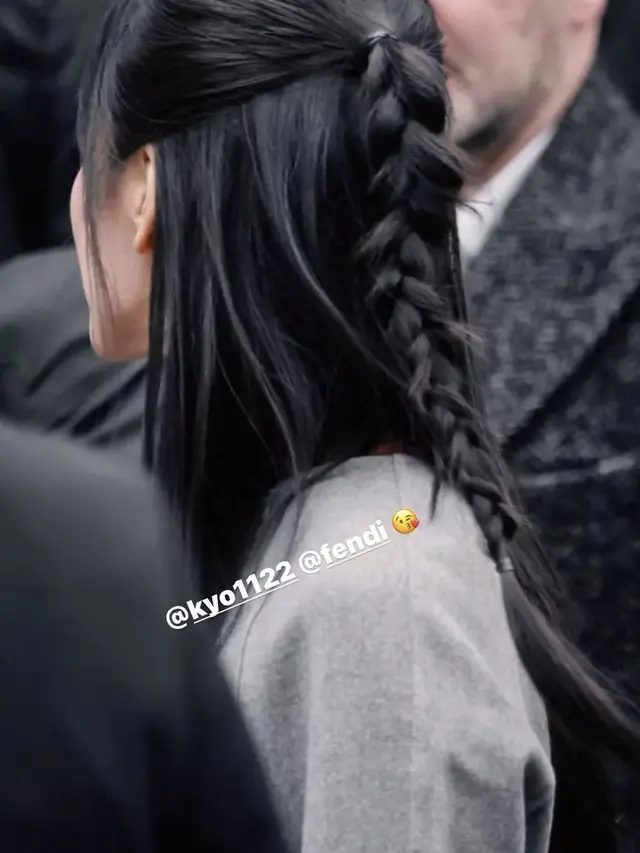 Song Hye Kyo di Fendi Milan Fashion Week