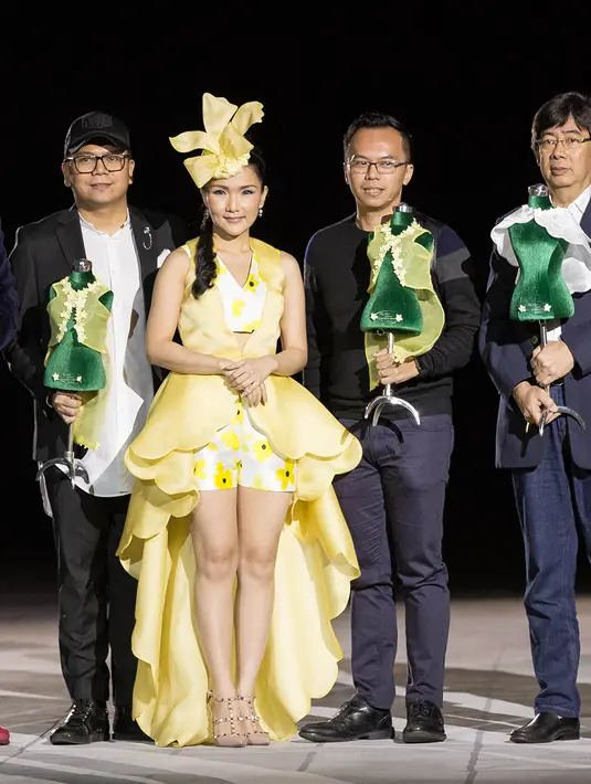 Fesyen show yang bertajuk  ‘A Maze’ ini berlangsung secara megah di Hotel Mulya Senayan.  (Desmond Manullang/Bintang.com)