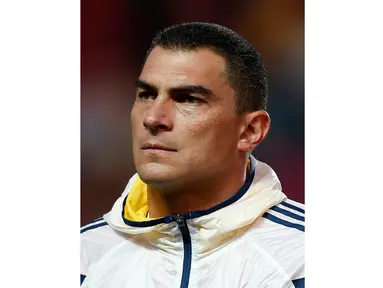 Faryd Mondragon (43 tahun), kiper Kolombia ini menjadi pemain paling tua dalam sejarah Piala Dunia 2014. (REUTERS/Enrique Marcarian)