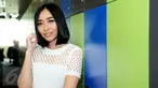 Pemenang ajang pencarian bakat, Rinni Wulandari saat mengunjungi kantor Liputan6.com di SCTV Tower, Senayan, Jakarta, 29 Mei 2015. (Liputan6.com/Faisal R Syam)