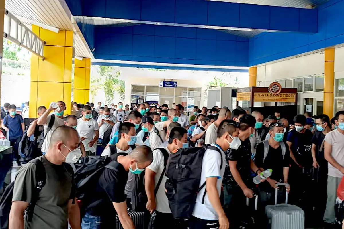 194 TKA Asal China Pulang Kampung Melalui Ternate Menuju Jakarta
