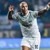 Sisi Cerah di Balik Pencapaian Suram Persib
