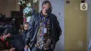 Mantan pejabat Ditjen Pajak Kementerian Keuangan (Kemenkeu) Rafael Alun Trisambodo mendatangi Gedung Merah Putih Komisi Pemberantasan Korupsi (KPK), Jakarta, Rabu (1/2/2023). Berdasarkan LHKPN pelaporan tahun 2021 yang disampaikan kepada KPK, ayah Mario Dandy Satrio itu memiliki harta kekayaan mencapai Rp56,1 miliar. Hanya beda tipis dari Menkeu Sri Mulyani. (Liputan6.com/Faizal Fanani)