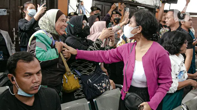 Vonis Mati Ferdy Sambo Disambut Isak Tangis dan Teriak Keluarga Brigadir J
