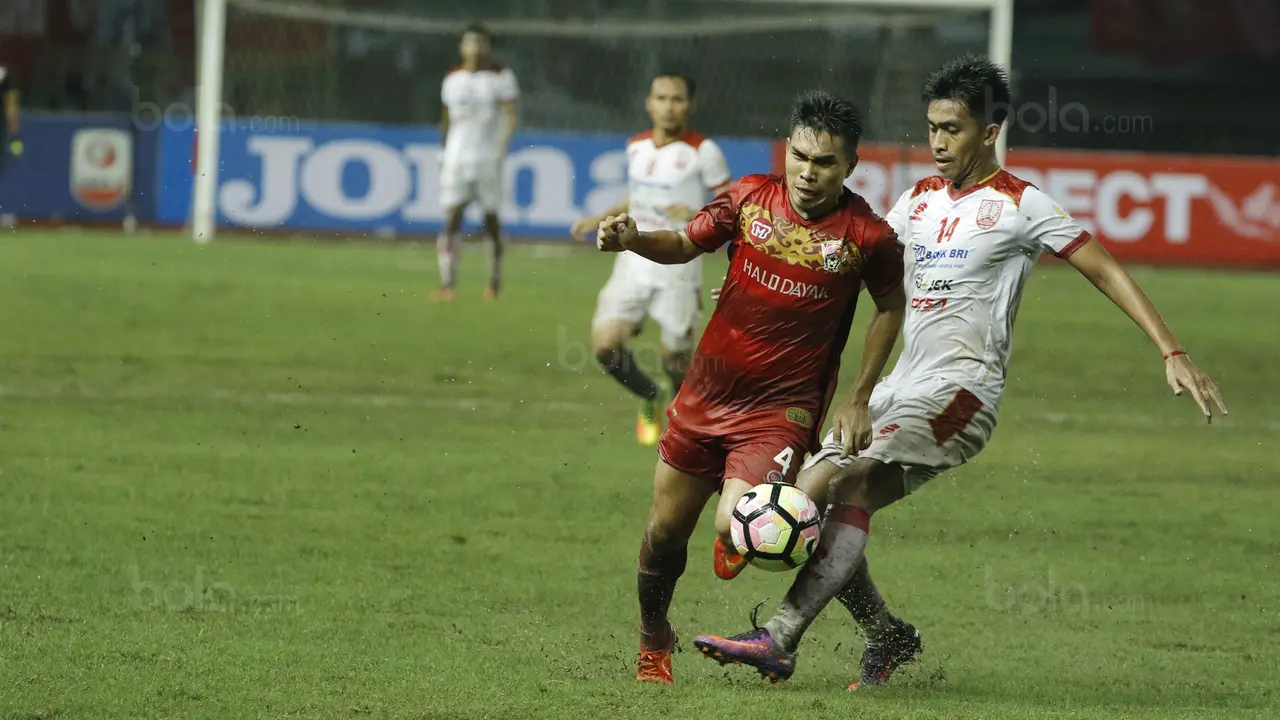 Persis Solo