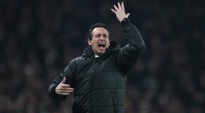 Pelatih kepala Aston Villa, Unai Emery, bereaksi selama pertandingan Liga Inggris antara Arsenal dan Aston Villa di London, Selasa, 30 Desember 2025. (Foto AP/Alastair Grant)