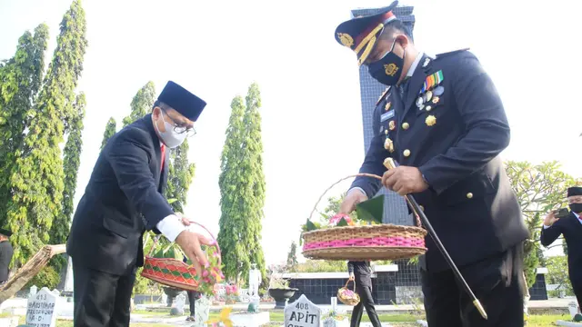 Peringatan Hari Pahlawan, Bupati Anas: Momentum Tingkatkan Prestasi Daerah
