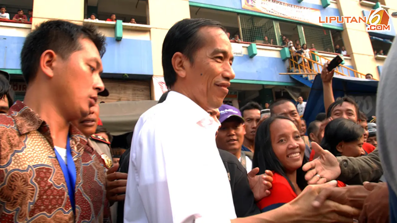 jokowi-tanahabang130731b.jpg