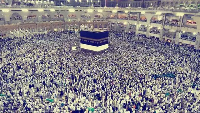 Banner Infografis Jemaah Haji Indonesia Batal Berangkat Tahun 2020. (Liputan6.com/Trieyasni)