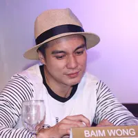 Foto preskon Super Bintang (Yunan Laziale/bintang.com)