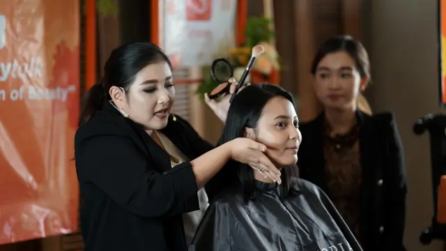 Belanja Produk Kecantikan Diskon 80%, Begini Caranya