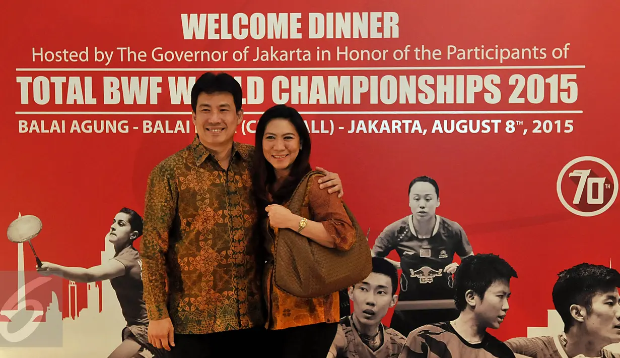 Pasangan Pebulutangkis Susi Susanti dan Alan Budi Kusuma hadir dalam acara Welcome Dinner penyambutan Kejuaraan Dunia Bulutangkis 2015 di Gedung Balai Kota, Jakarta, Sabtu (8/8/2015).(Liputan6.com/JohanTallo)