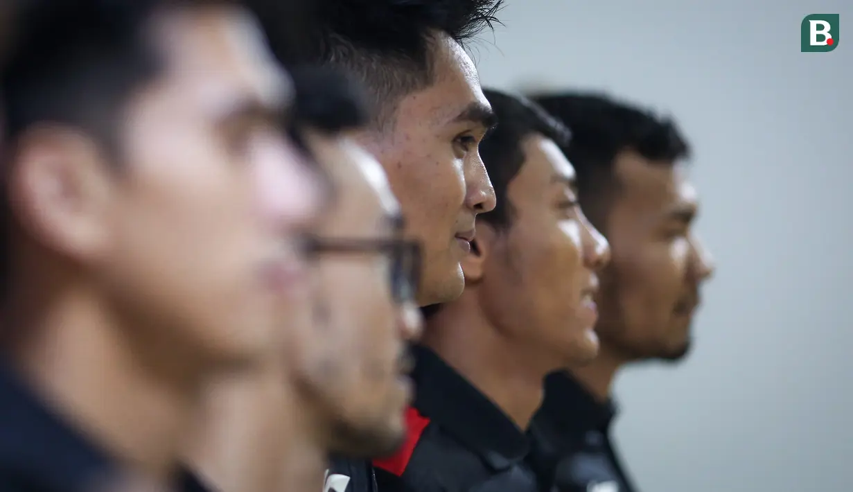 <p>Pemain Timnas Voli Putra Indonesia,&nbsp;Rivan Nurmulki saat acara pelepasan Timnas Voli Indonesia untuk SEA Games 2023 di Padepokan Voli Jenderal Polisi Kunarto, Sentul, Sabtu (29/04/2023). (Bola.com/Bagaskara Lazuardi)</p>