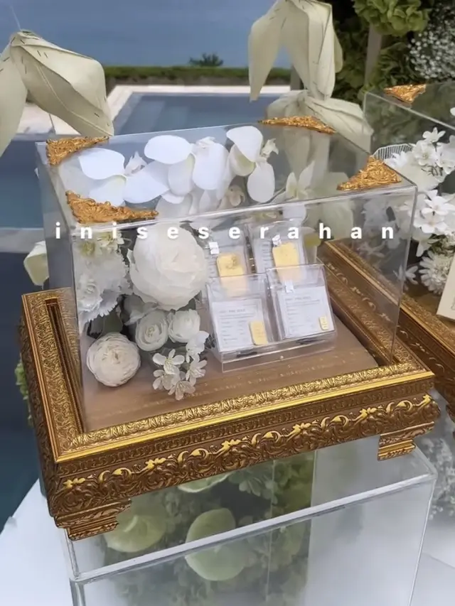 Seserahan yang Dibawa Tiko Aryawardhana untuk Bunga Citra Lestari