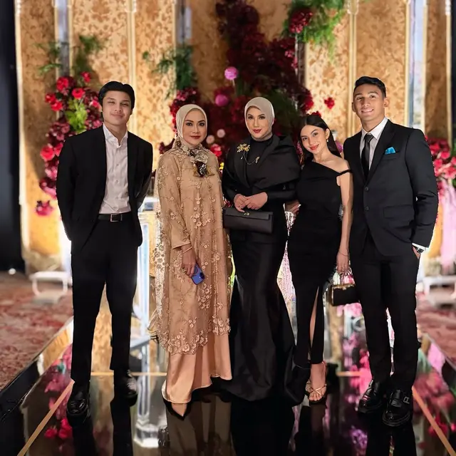 Inspirasi Dress Hitam Ala Marini Zumarnis dan Ariel Tatum/Instagram @marinizumarnisreal