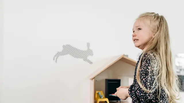 Potret anak menangis