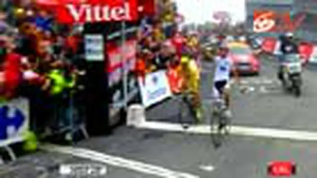 Schleck Menangi Etape 17