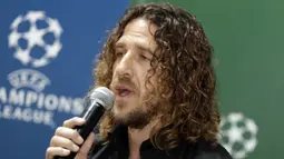 Legenda Barcelona, Carles Puyol, memberikan keterangan saat jumpa pers di Jakarta, Senin (11/3). Heineken memulai perhelatan UEFA Champions League Trophy Tour di Indonesia. (Bola.com/Vitalis Yogi Trisna)