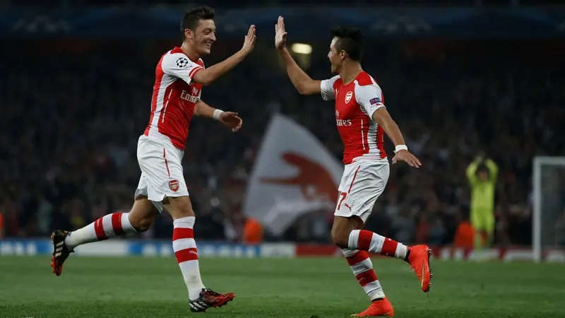 Mesut Ozil dan Alexis Sanchez