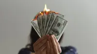 Stres Finansial Akibat Tagihan Bulanan Mengintai, Ini Cara Mengelolanya untuk Kesehatan Mental