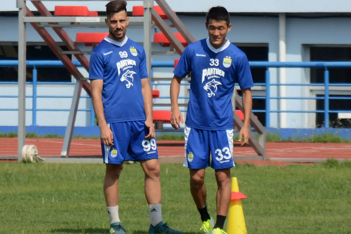 Jonathan Bauman dan Oh In-kyun