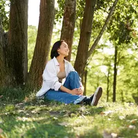 ilustrasi orang yang pandai mengelola emosi/copyright freepik.com/benzoix