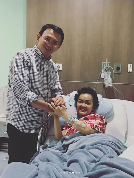 Menurutnya, kondisi Jupe naik turun. Bahkan pernah suatu kali ia mendengar miris saat mendengar pelantun lagu Belah Duren itu menangis merasakan sakitnya. (Instagram/juliaperrezz)