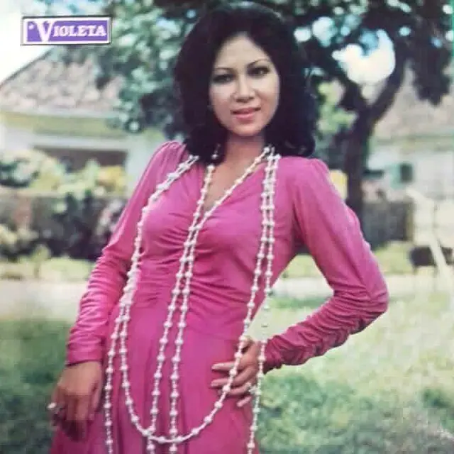 6 Potret Lawas Titiek Puspa Jadi Model Majalah, Artis Senior Indonesia Serba Bisa