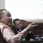 Syafruddin Arsyad Temenggung menjalani sidang dengan agenda pemeriksaan terdakwa  kasus penerbitan Surat Keterangan Lunas (SKL) BLBI.(Liputan6.com/Herman Zakharia)