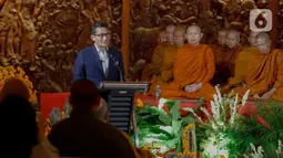 Penyambutan ini sekaligus pelepasan para Bhikkhu yang akan melakukan Thudong sebagai rangkaian perayaan Waisak 2024. (Liputan6com/Herman Zakharia)