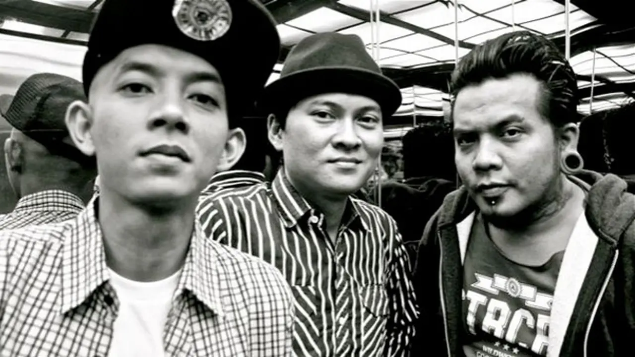 endank-soekamti-pembajakan-130104b.jpg