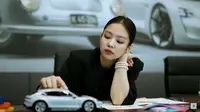 Kolaborasi Jennie Porsche (Dok:Hasil Tangkap Layar Youtube https://youtu.be/Tlho5VvU8uw/ Hani Safanja)