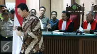 Foto-foto sidang perdana ahok. (Pool/CNN Indonesia/Safir Makki/Liputan6.com)