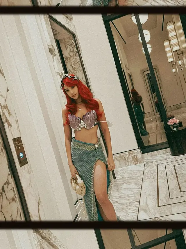 7 Gaya Seleb di Pesta Halloween, Ada yang Jadi Putri Duyung Hingga Badarawuhi