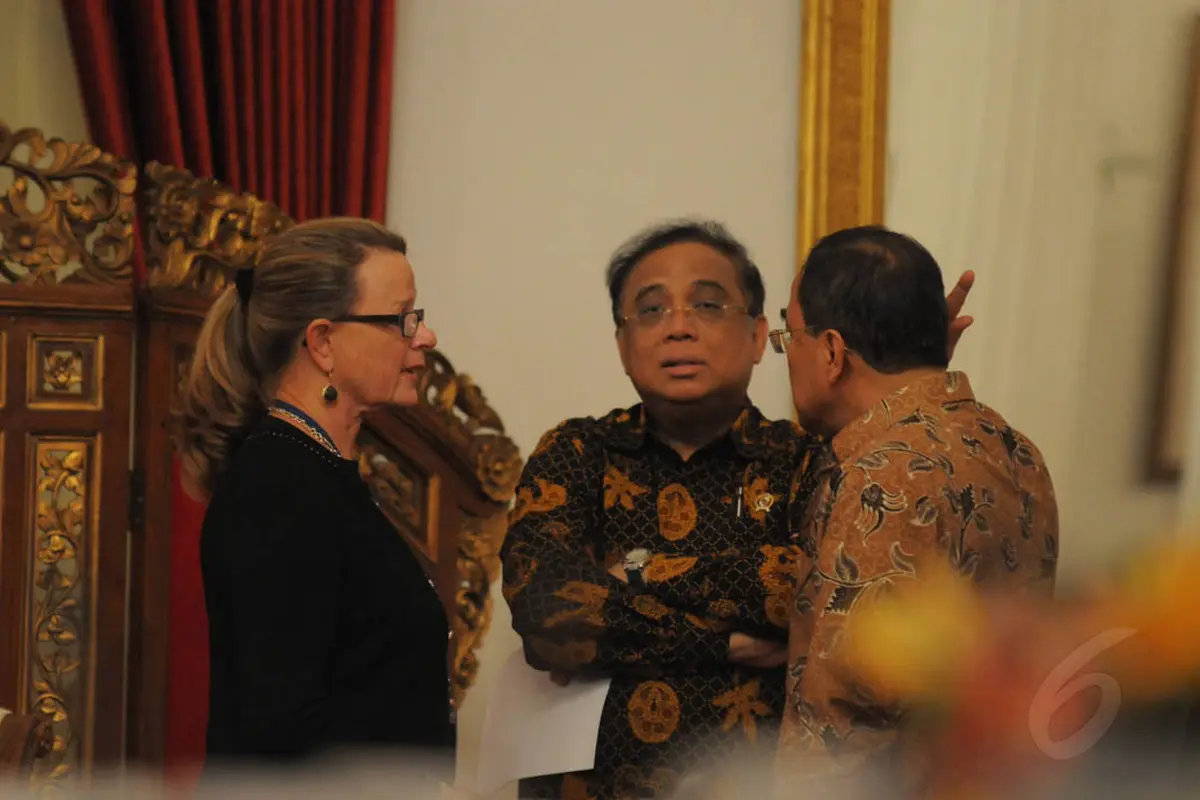 Jokowi 'Diserbu' Puluhan Investor Asing di Istana Negara 