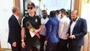 Pemain Al-Nassr, Cristiano Ronaldo tiba di Imam Khomeini International Airport, Tehran menjelang laga Liga Champions Asia 2023 melawan Persepolis FC, Selasa (19/09/2023). (AFP/Persepolis FC)