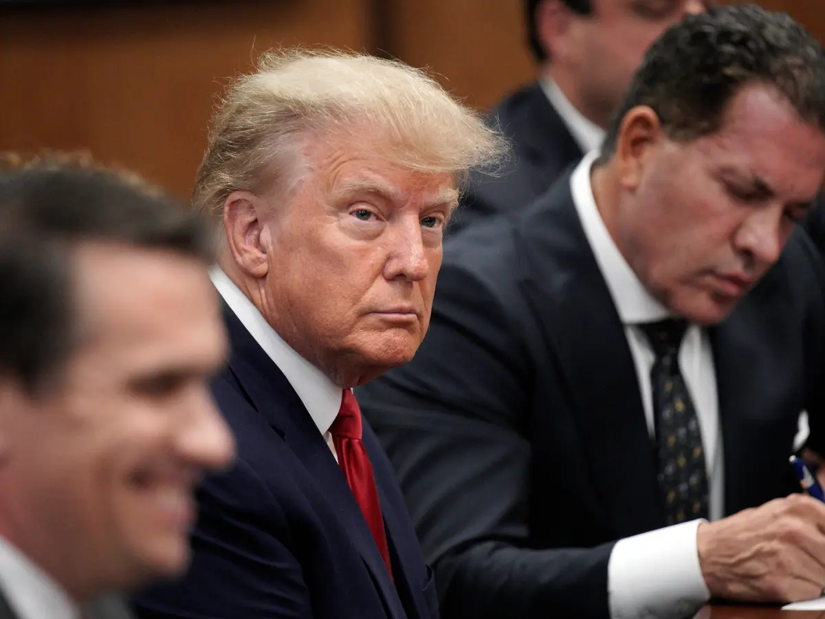 8 Momen Penting Penangkapan Bersejarah Donald Trump, dari Membanting Pintu  hingga Mengepalkan Tangan - Citizen6 Liputan6.com
