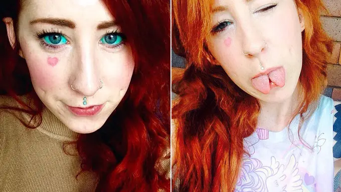 Tak Cuma Menato Bola Matanya, Perempuan Ini Juga Belah Lidah